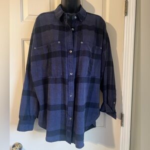 aerie Navy and Black Plaid Button-Down Shirt